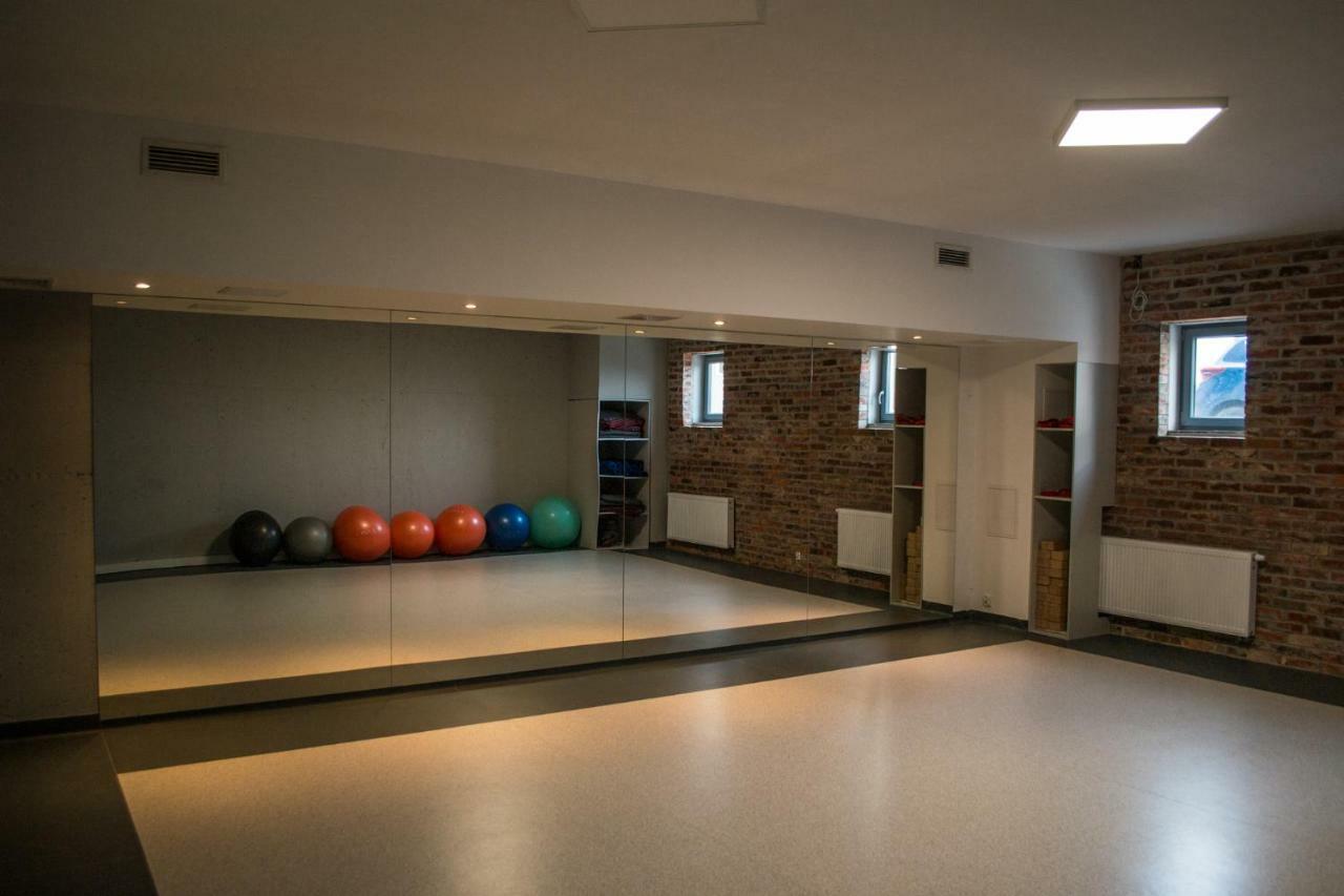 Zyczliwa Centrum Konferencyjno-Sportowe Breslávia Exterior foto
